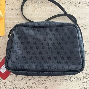 Dooney & Bourke Zip Top Navy Crossbody/Shoulder Bag